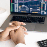 Établir des fondations solides : surmonter les obstacles comportementaux en matière d’investissement