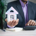 Le coût de la propriété est trop élevé, ce qui rend difficile l’accès aux prêts hypothécaires à long terme.